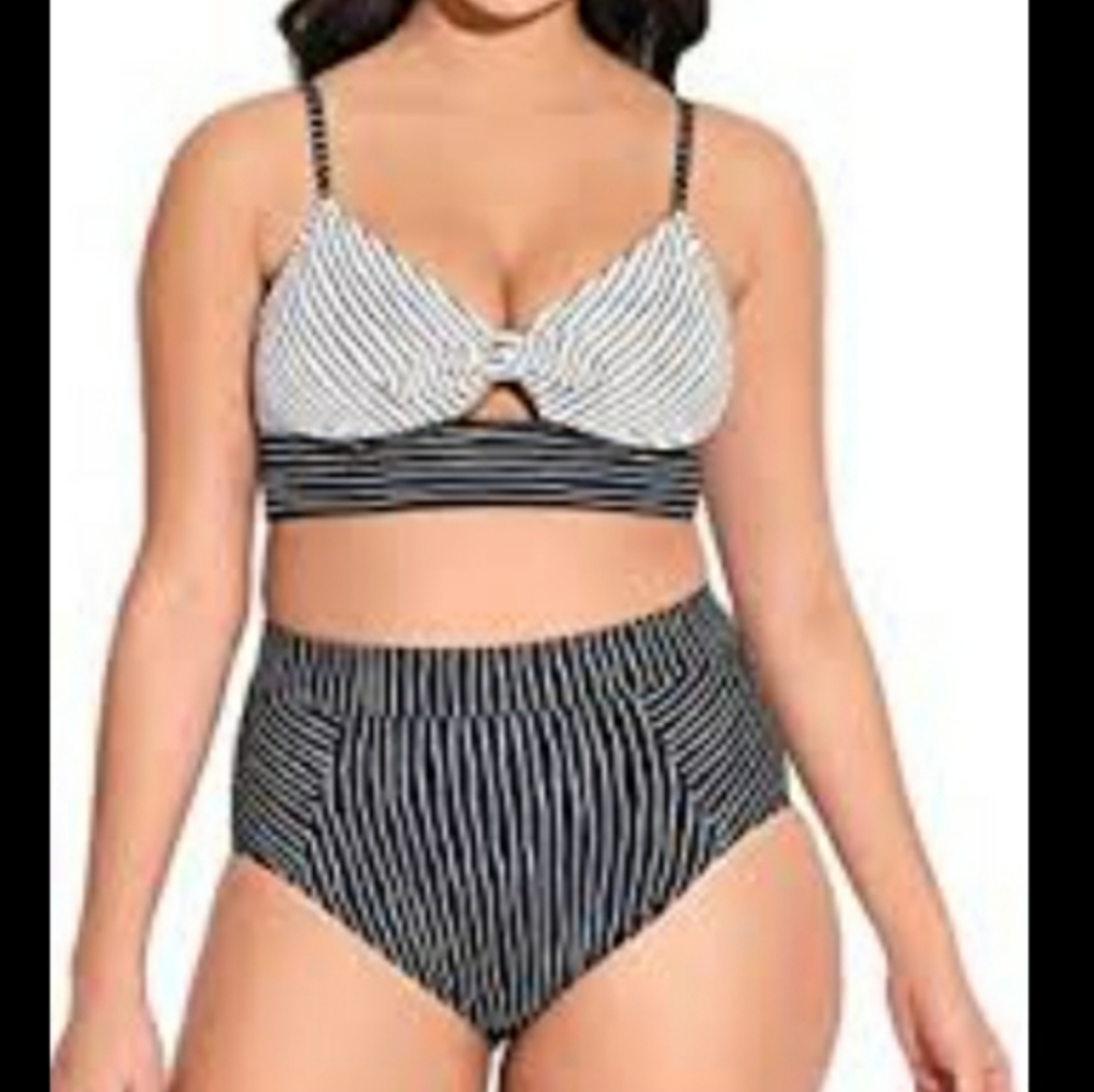BLACK AND WHITE STRIPED SWIM BOTTOMS